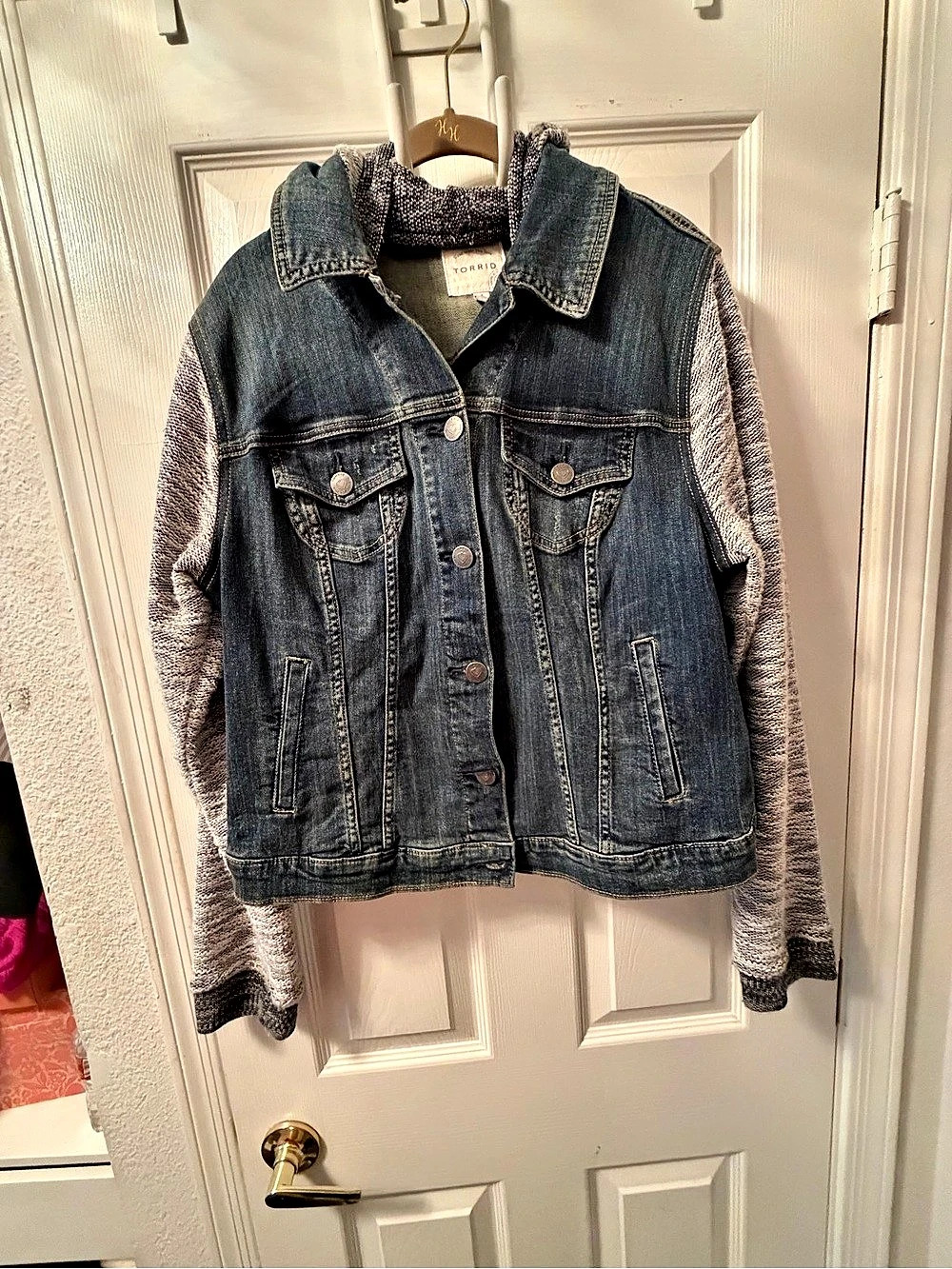 Torrid Denim Knit-Sleeve Jacket Size 1 Like New